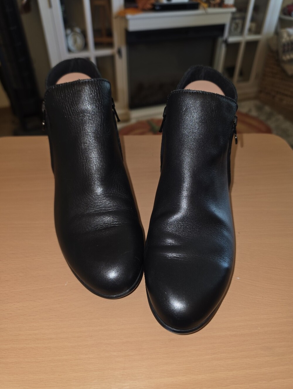 MUNRO 'Averee' Beautiful Black Leather Double Zipper Ankle Boots Booties Size 8